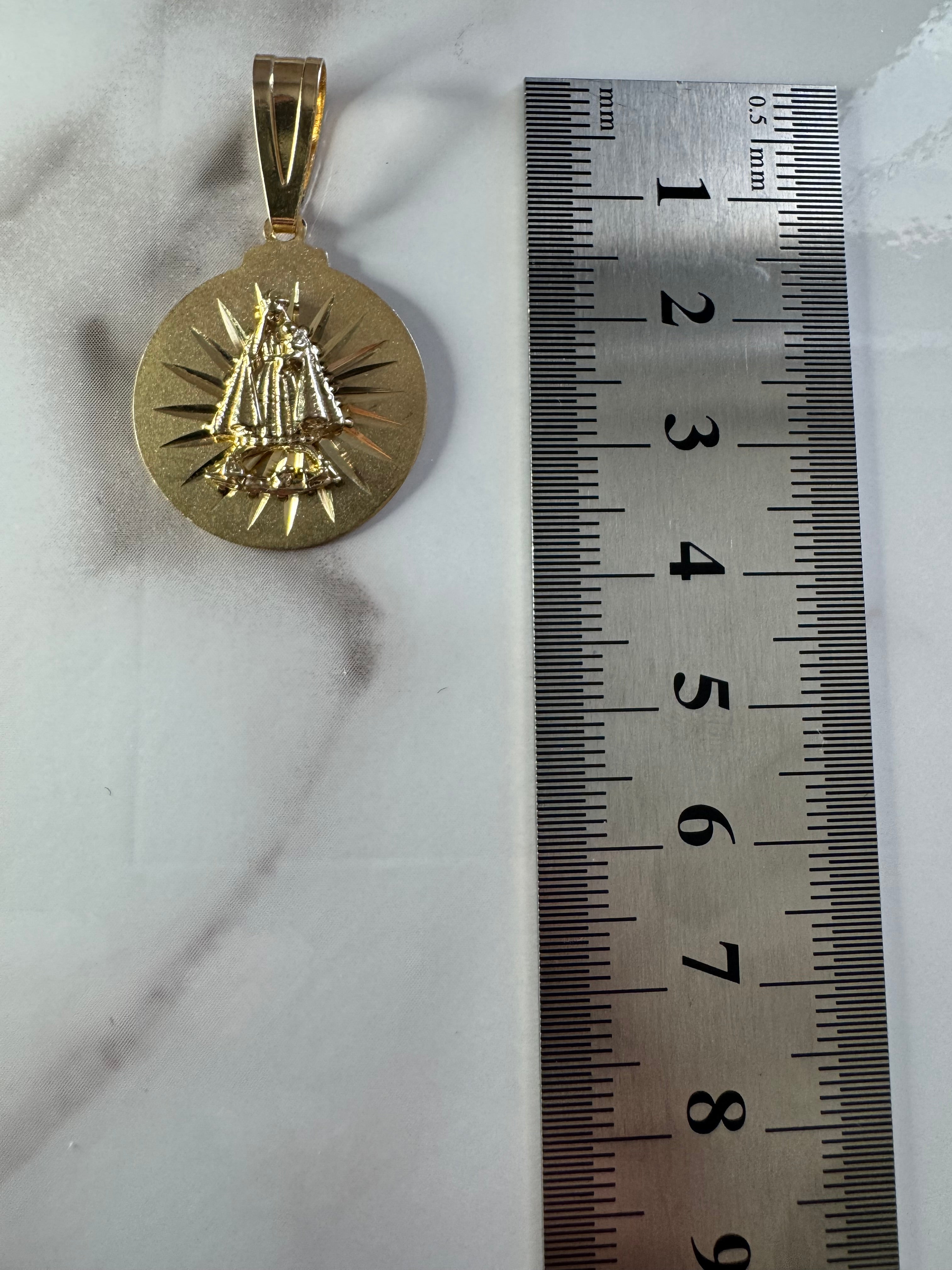 Dije Virgen de la Caridad-10K Gold